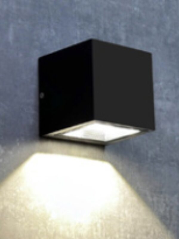 Đèn led ốp tường VinaLED vuông 7W V3WLF-7